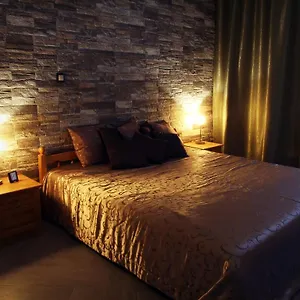  Apartment Citihost Karoly Koerut Hungary